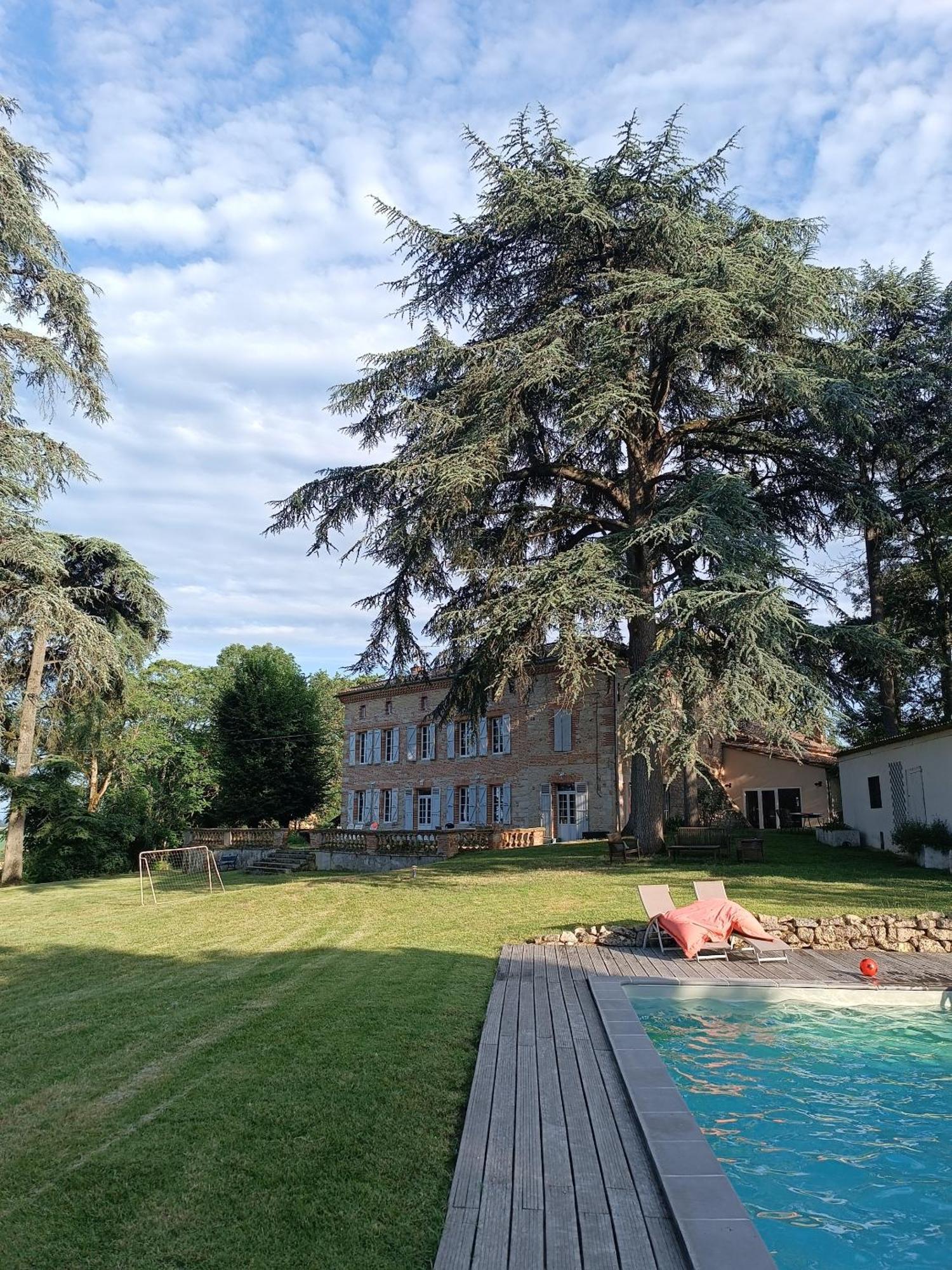 Hotel Le Jardin Des Cèdres Lavaur  Esterno foto